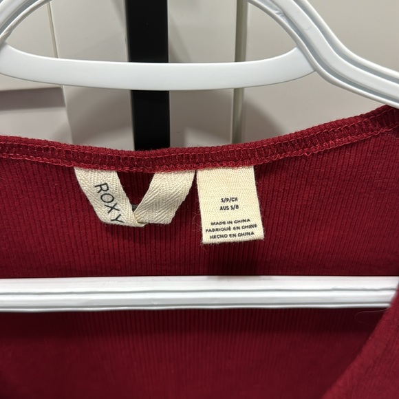 Roxy tank top - Picture 2 of 3